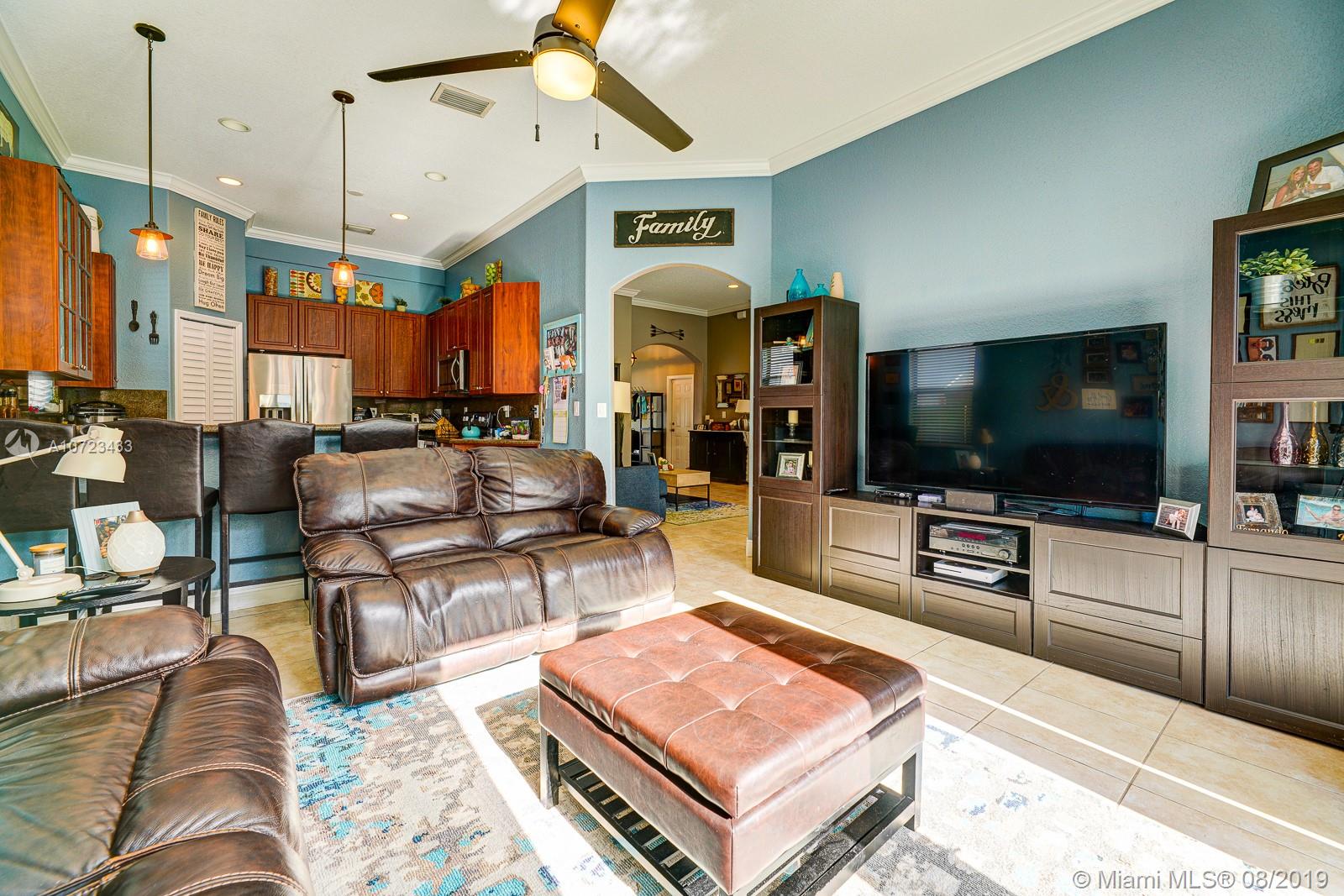 3045 Southwest 148th Avenue Miami, FL 33185 - Photo 16 of 44 Gallery Image 16