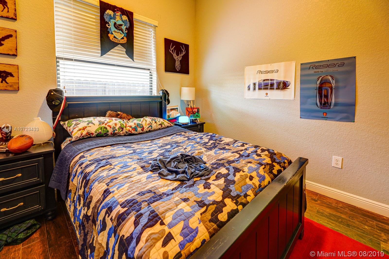 3045 Southwest 148th Avenue Miami, FL 33185 - Photo 20 of 44 Gallery Image 20