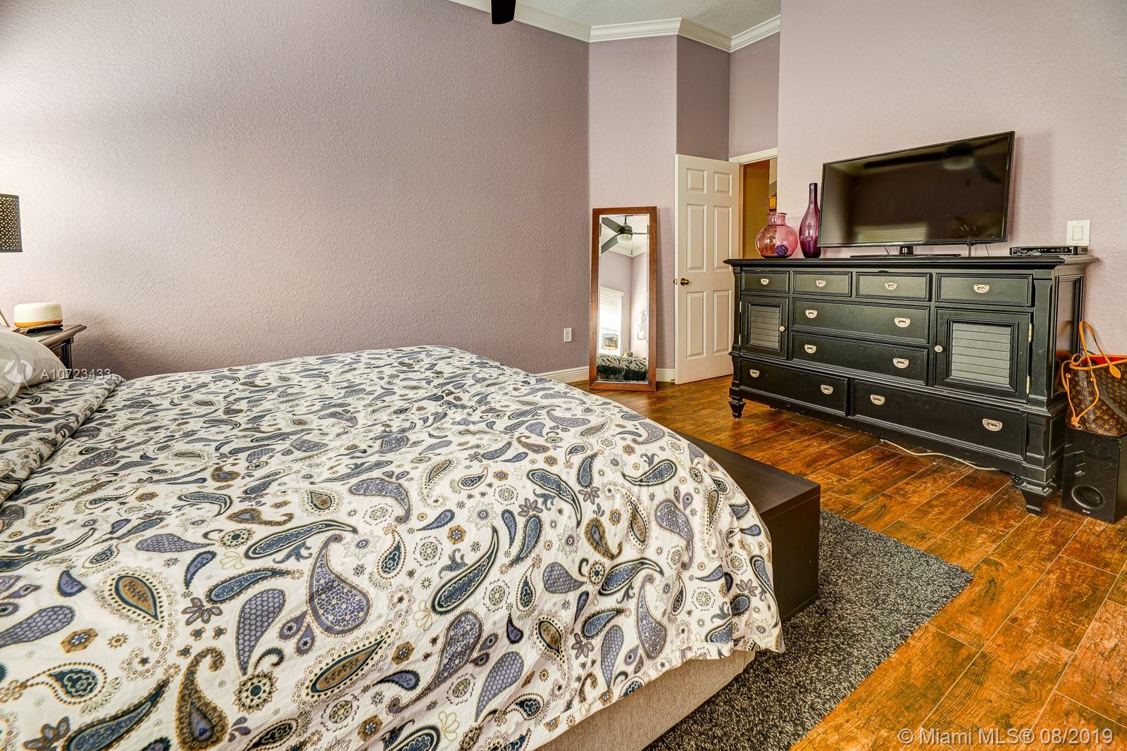 3045 Southwest 148th Avenue Miami, FL 33185 - Photo 23 of 44 Gallery Image 23
