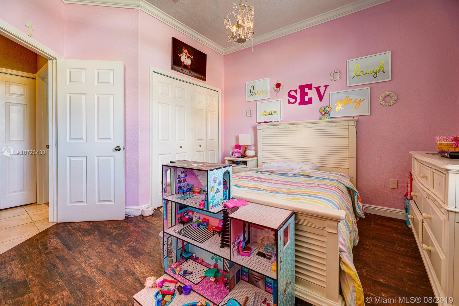 3045 Southwest 148th Avenue Miami, FL 33185 - Photo 34 of 44 Gallery Image 34