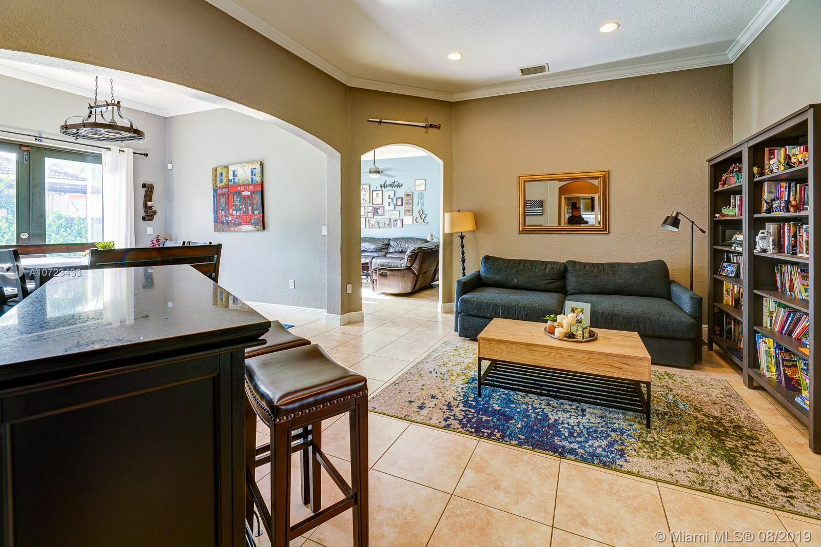 3045 Southwest 148th Avenue Miami, FL 33185 - Photo 7 of 44 Gallery Image 7