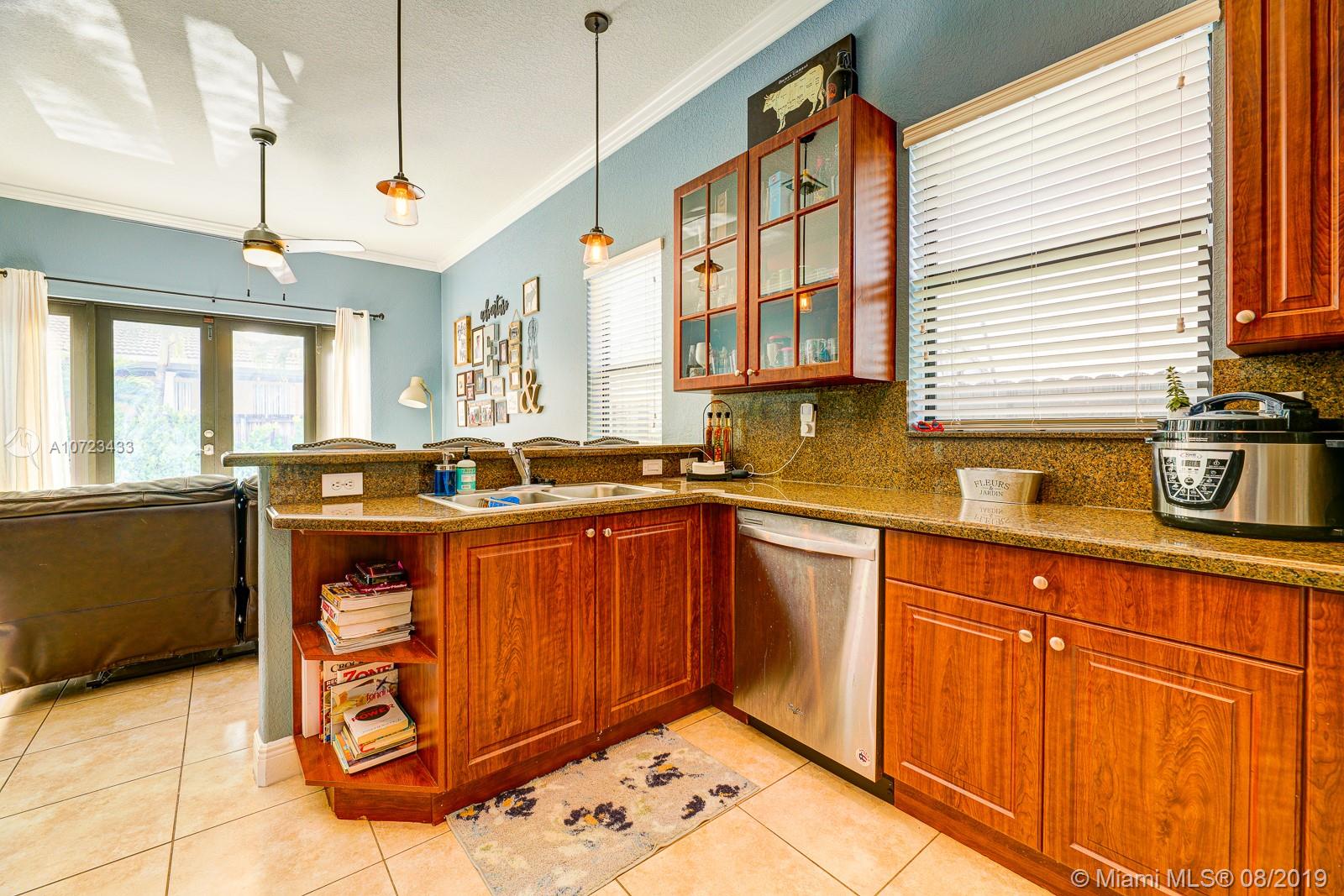 3045 Southwest 148th Avenue Miami, FL 33185 - Photo 10 of 44 Gallery Image 10