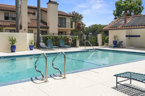 $975,000 | 4185 Porte De Merano, Unit 153, San Diego, CA 92122