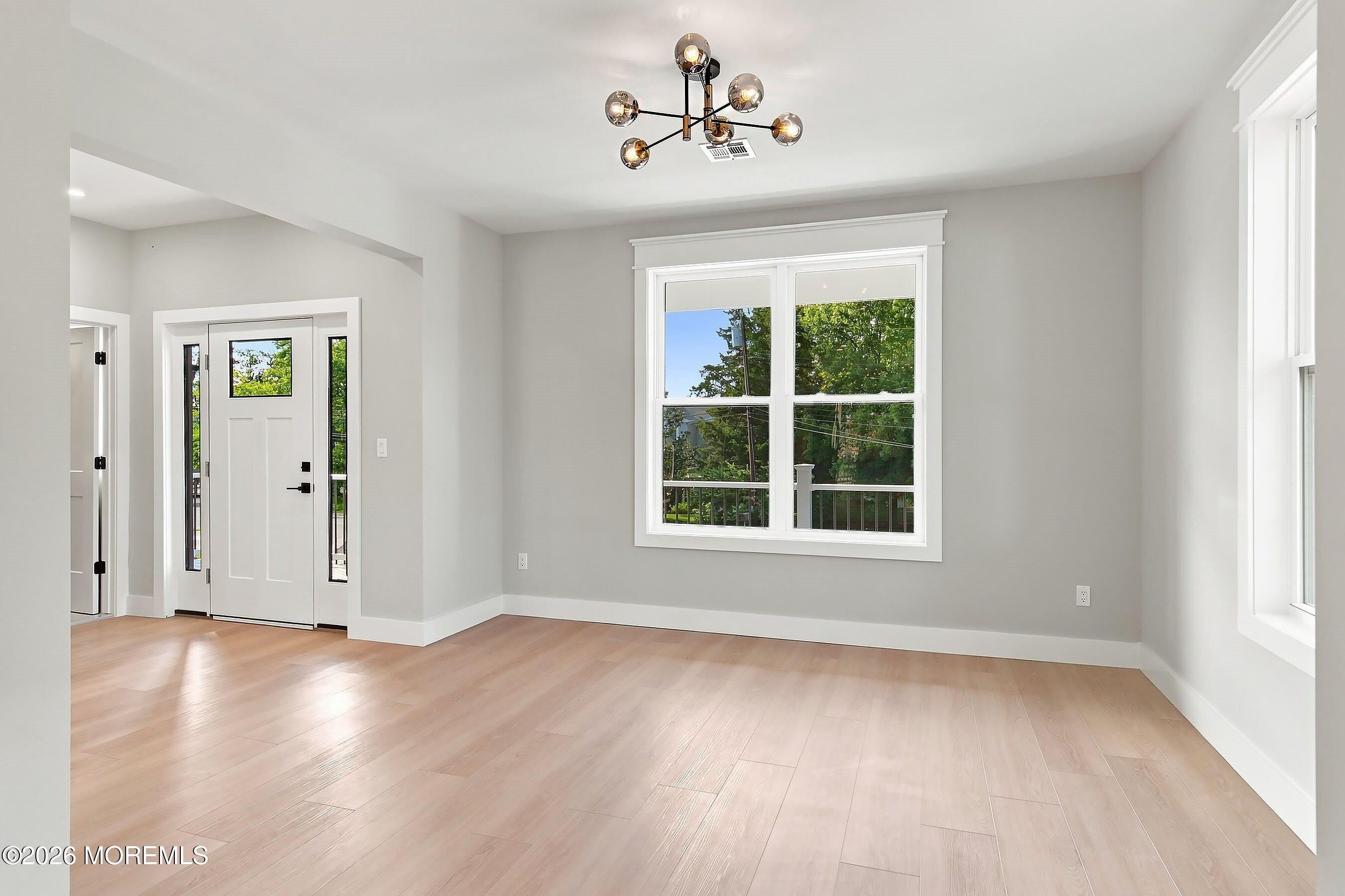 94 Pinewood Road Toms River, NJ 08753 - Photo 8 of 48 07-Family
