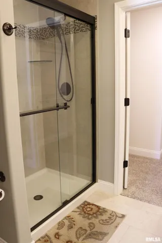 $357,500 | 1519 Calvin Drive, Washington, IL 61571