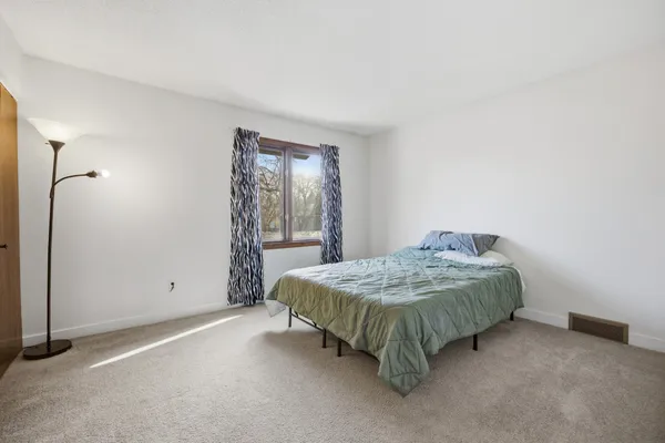 $189,000 | 2229 4th Avenue South, Moorhead, MN 56560