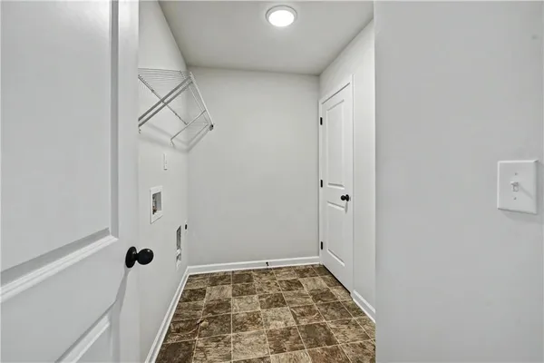 $2,300 | 290 Fox Crk Drive, Braselton, GA 30517