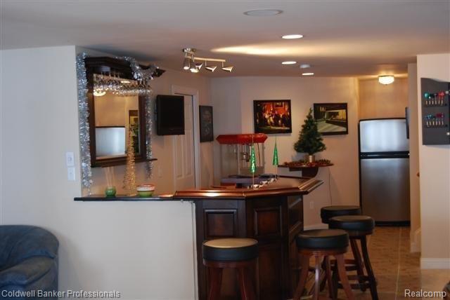 24981 Reeds Pointe Drive, Unit 3 Novi, MI 48374 - Photo 12 of 17 24981 BSMT-BAR-1