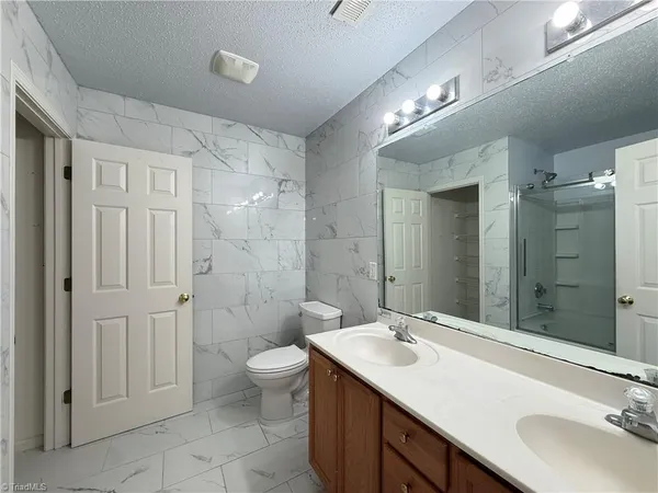 $2,200 | 1570 Rockingham Drive, Winston-Salem, NC 27103