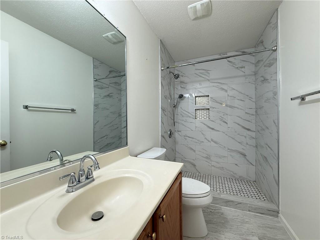 1570 Rockingham Drive Winston-Salem, NC 27103 - Photo 19 of 25