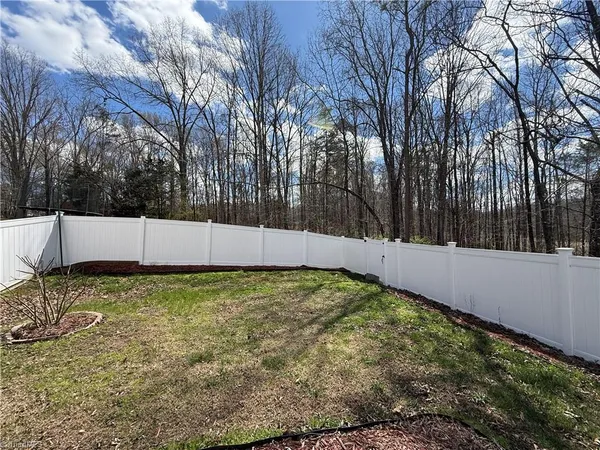 $2,200 | 1570 Rockingham Drive, Winston-Salem, NC 27103