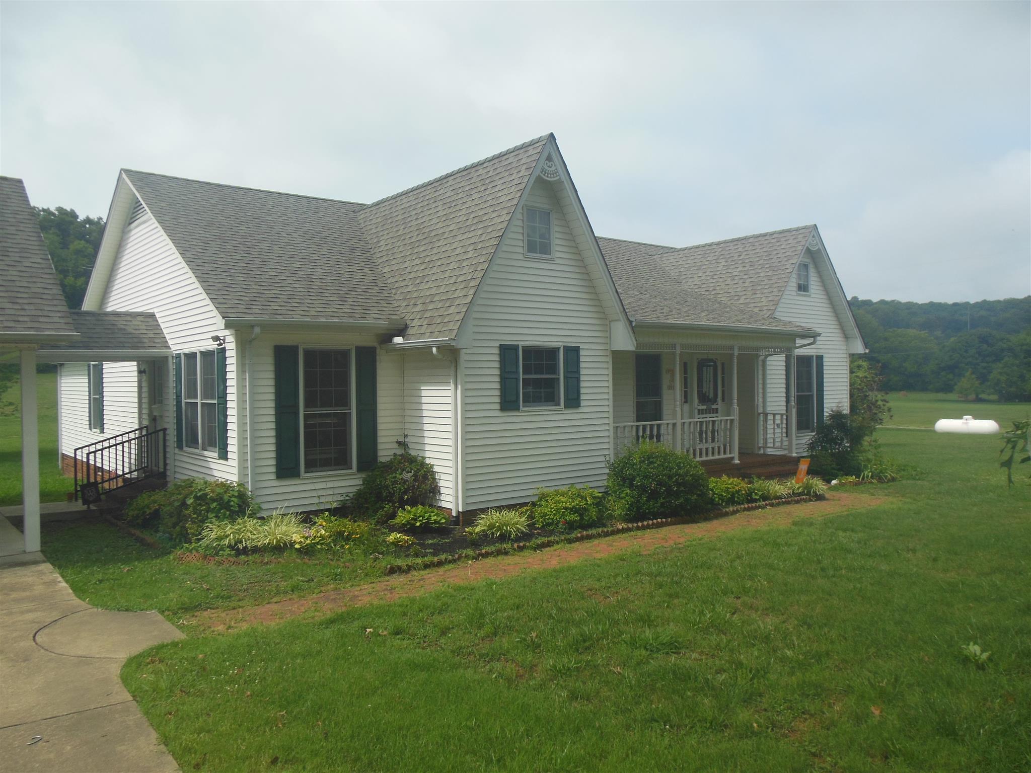 1309 Donna Road Lewisburg, TN 37091 - Photo 3 of 20 Gallery Image 3