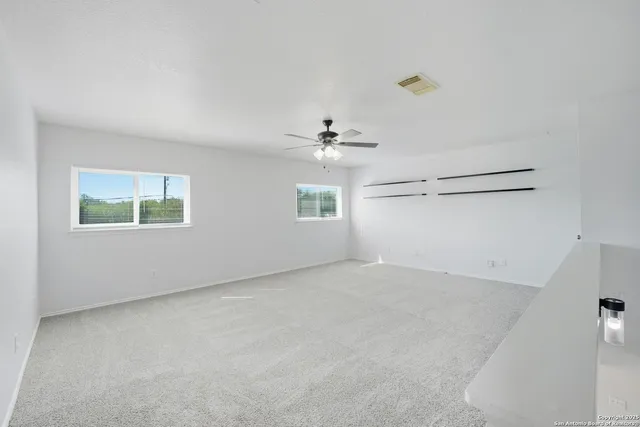 $1,695 | 535 Centro Hermosa, San Antonio, TX 78245