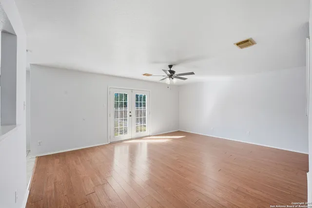 $1,695 | 535 Centro Hermosa, San Antonio, TX 78245