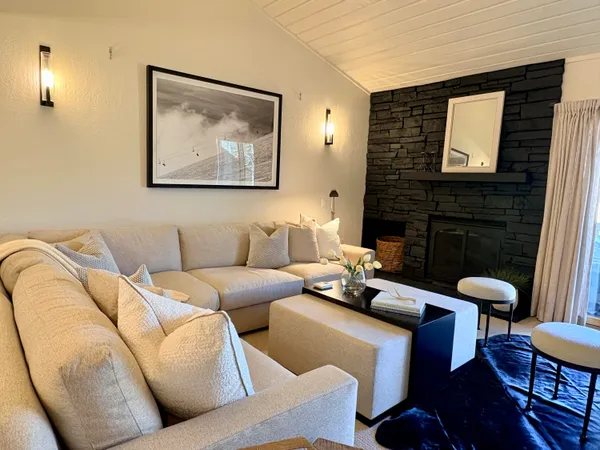 $995,000 | 2638 Ridge Lane, Unit 38, Sun Valley, ID 83353