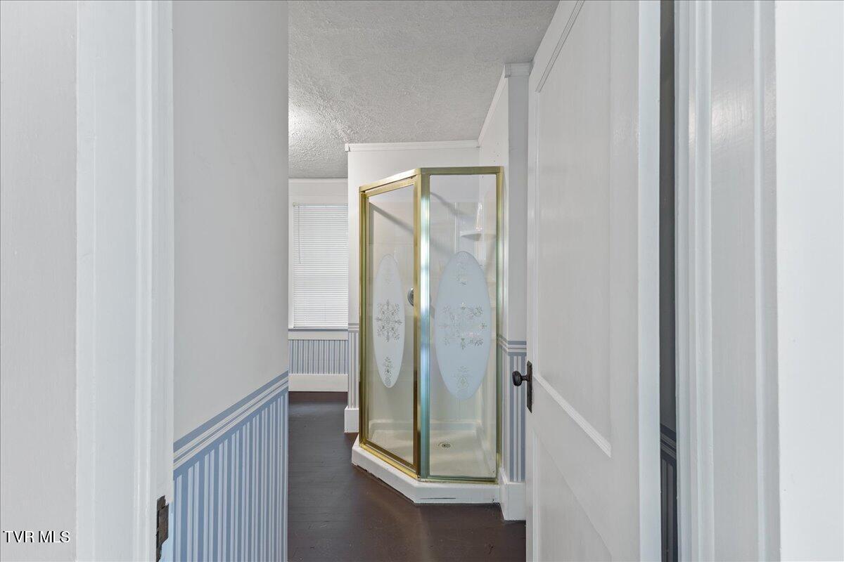 591 Whaley Town Road Butler, TN 37640 - Photo 23 of 41 20-128A0086