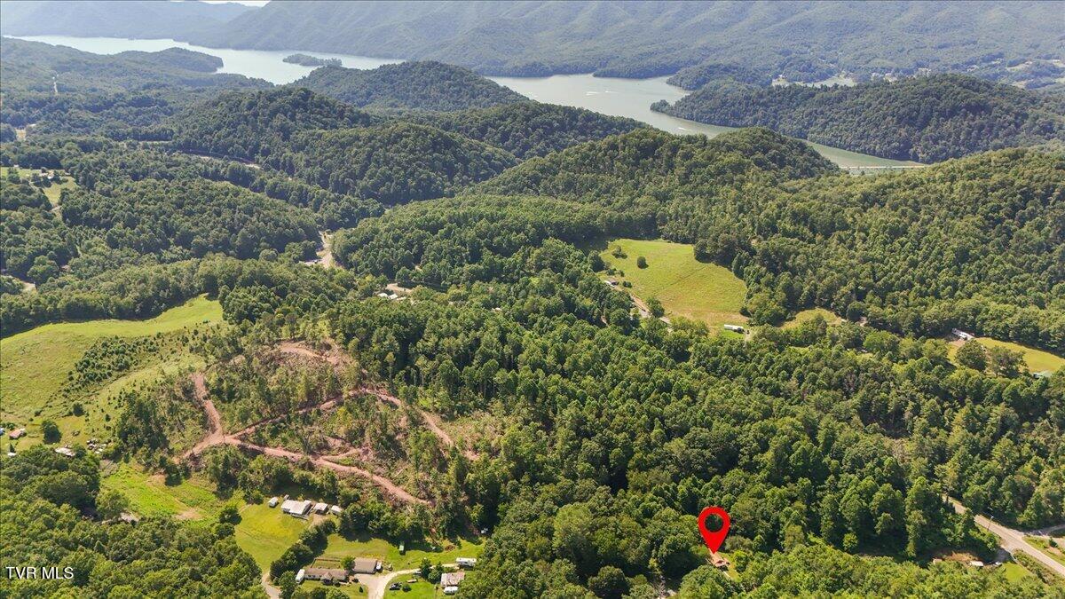 591 Whaley Town Road Butler, TN 37640 - Photo 35 of 41 35-DJI_20250705160804_0632_D