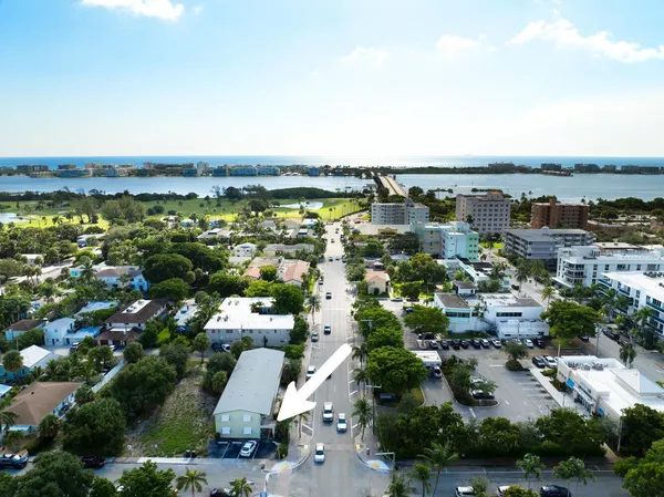 $1,400 | 220 Lucerne Avenue, Unit 1, Lake Worth Beach, FL 33460