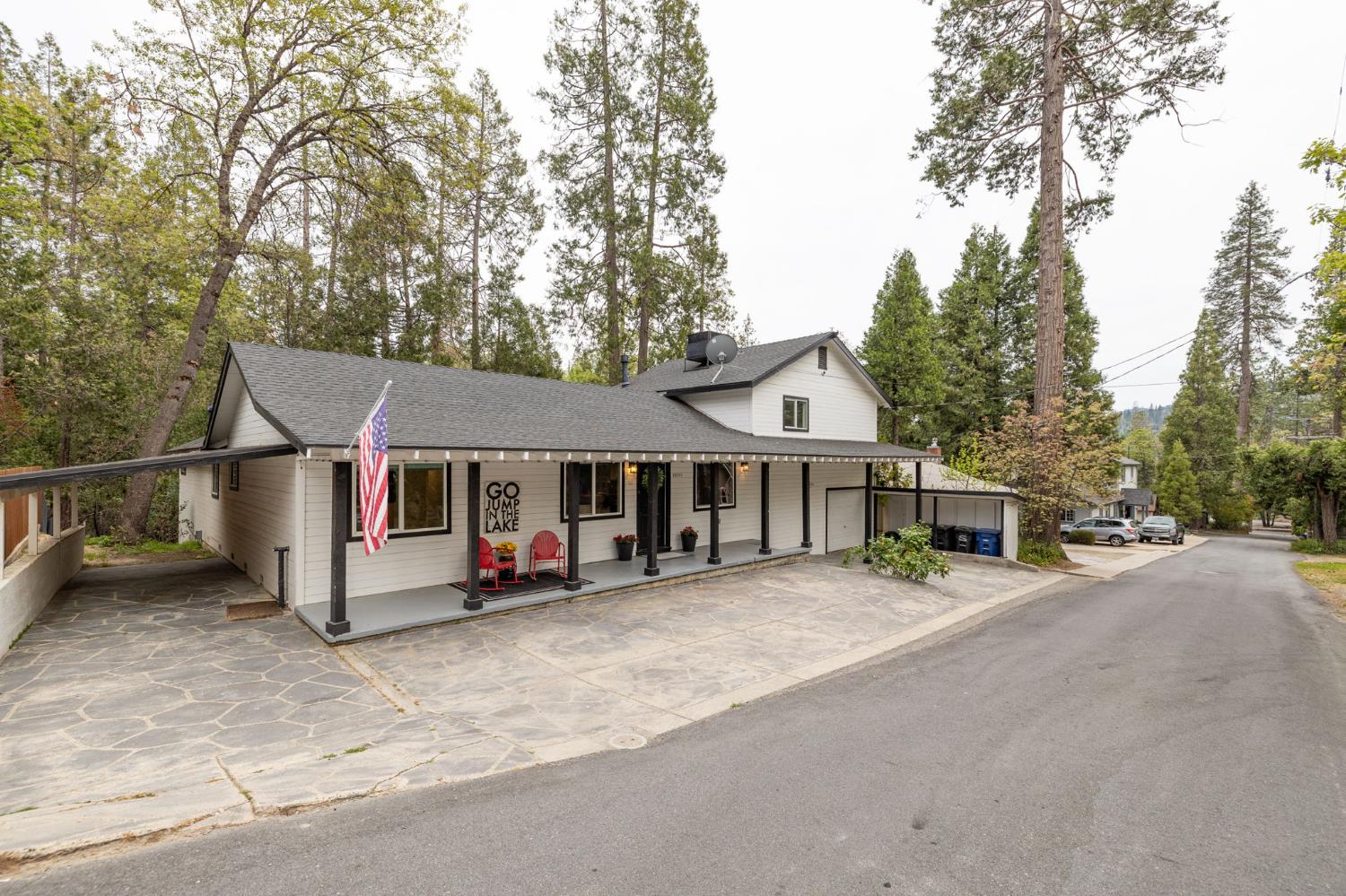 39253 Robin Bass Lake, CA 93604 - Photo 2 of 86