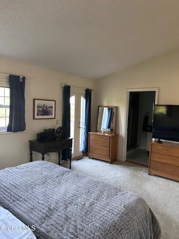 $3,200 | Undisclosed Address, Saratoga Springs, NY 12866