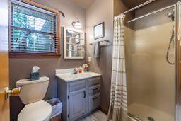 718 Forsythia Street Southeast De Motte, IN 46310 - Photo 33 of 39 256x171