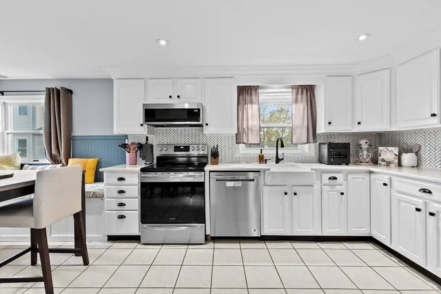 $549,900 | 133 Crescent Street, Rockland, MA 02370