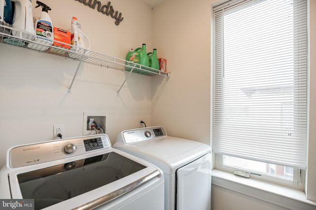 $470,000 | 2672 Collins Street, Philadelphia, PA 19125