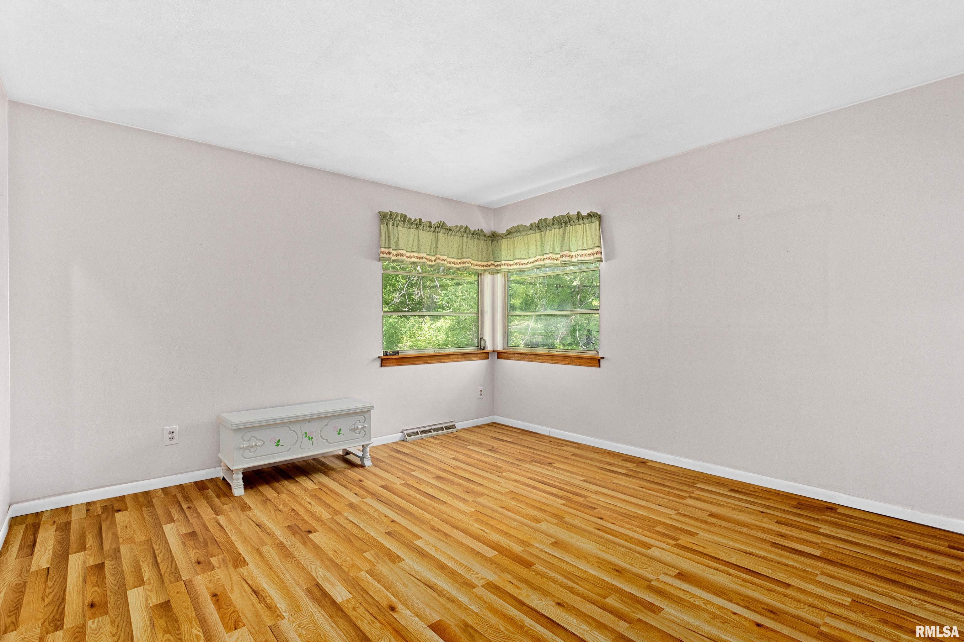 18829 North Old Galena Road Chillicothe, IL 61523 - Photo 21 of 51 Gallery Image 21