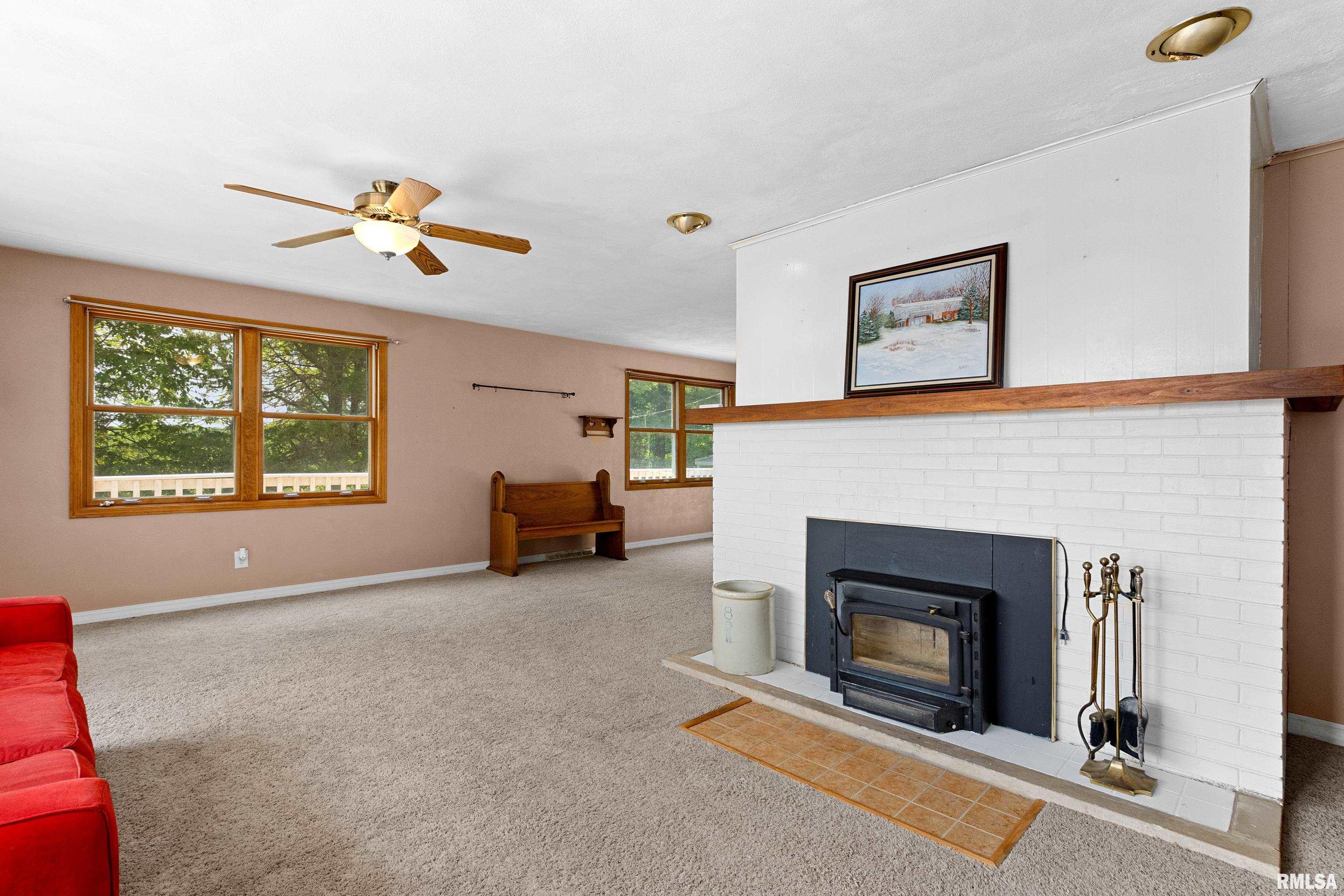 18829 North Old Galena Road Chillicothe, IL 61523 - Photo 5 of 51 Gallery Image 5