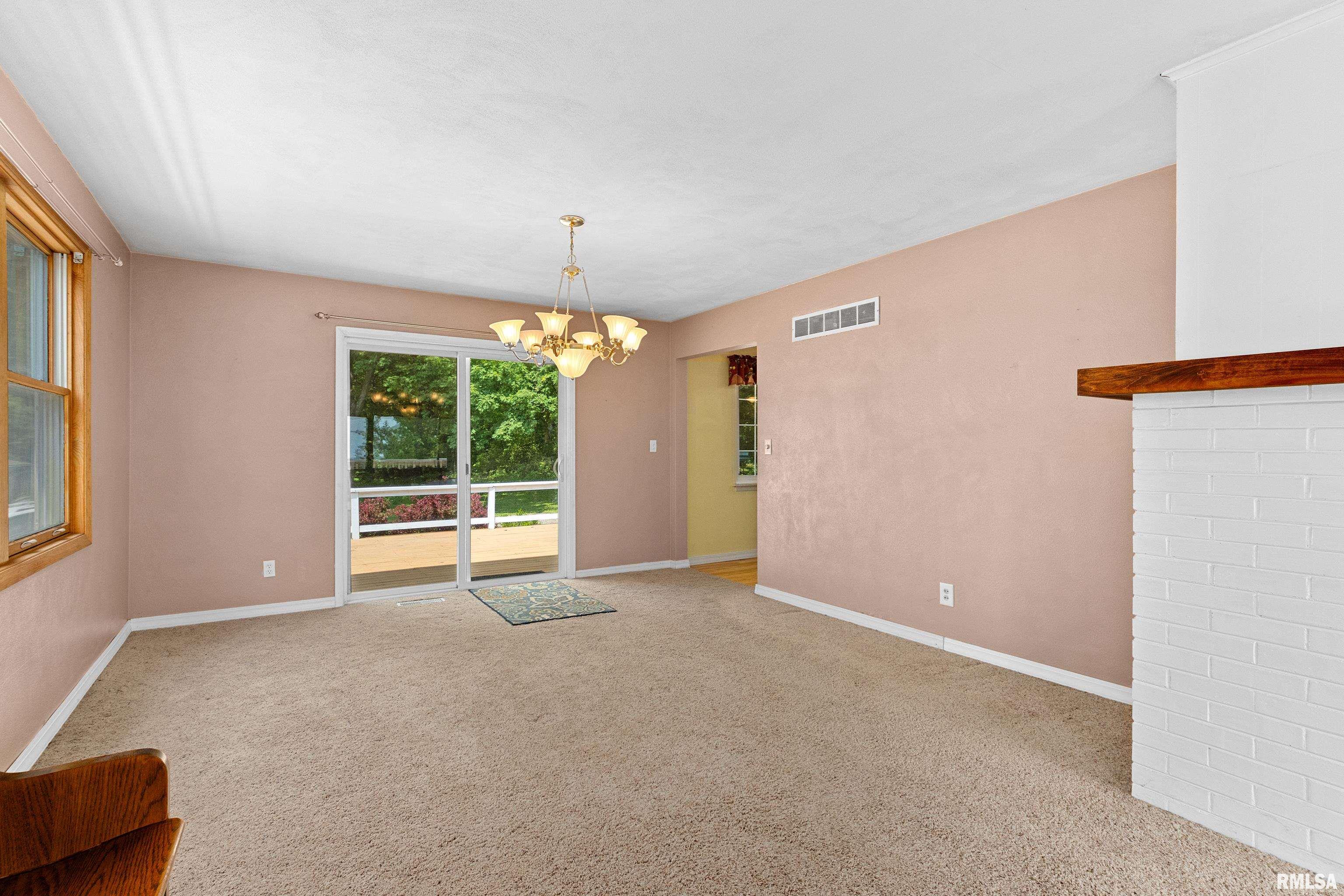 18829 North Old Galena Road Chillicothe, IL 61523 - Photo 8 of 51 Gallery Image 8