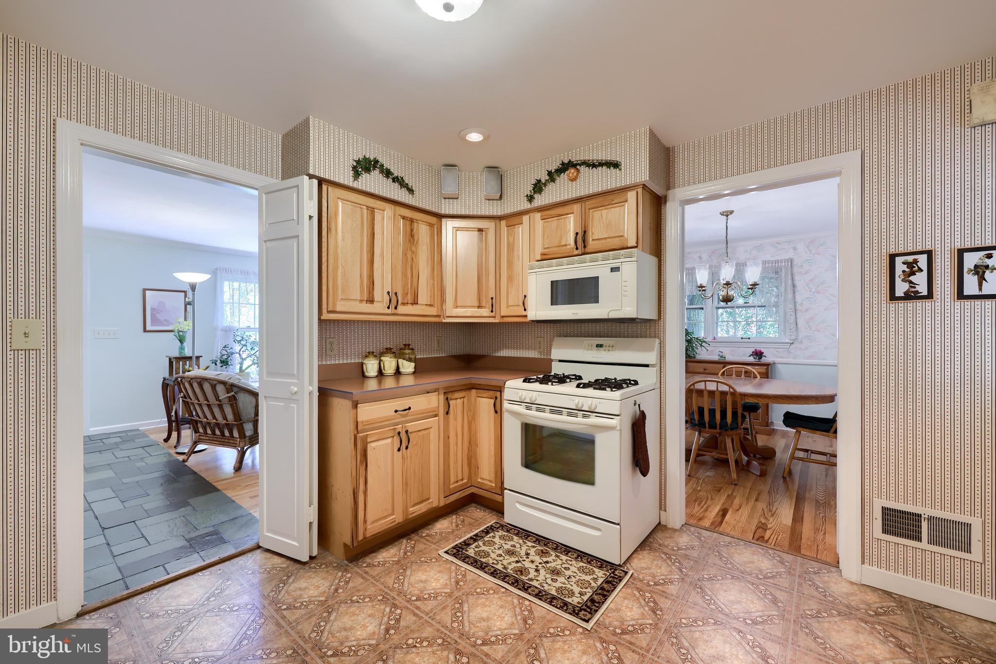 1171 Grandview Road York, PA 17403 - Photo 17 of 47 Gallery Image 17