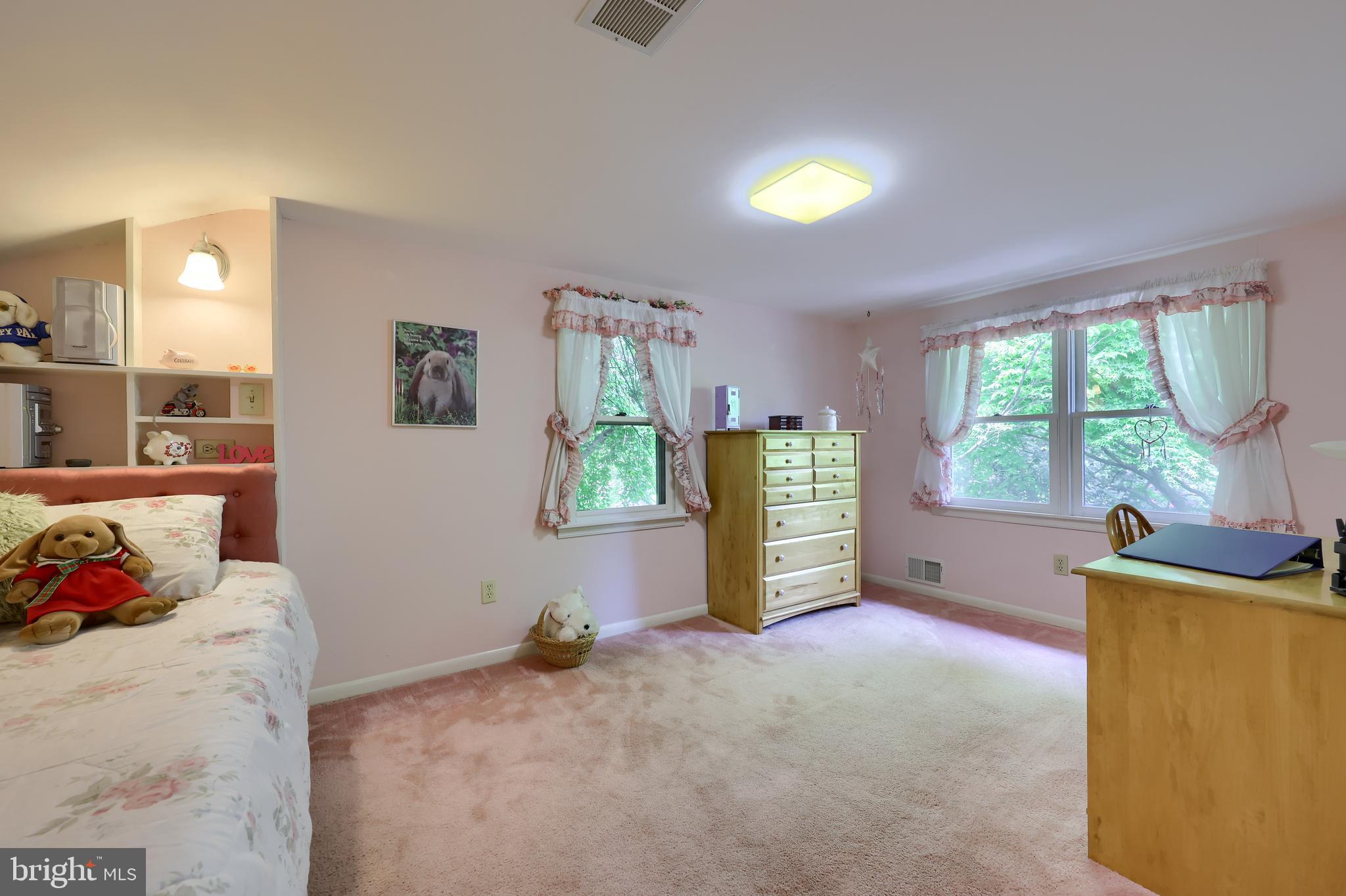 1171 Grandview Road York, PA 17403 - Photo 25 of 47 Gallery Image 25