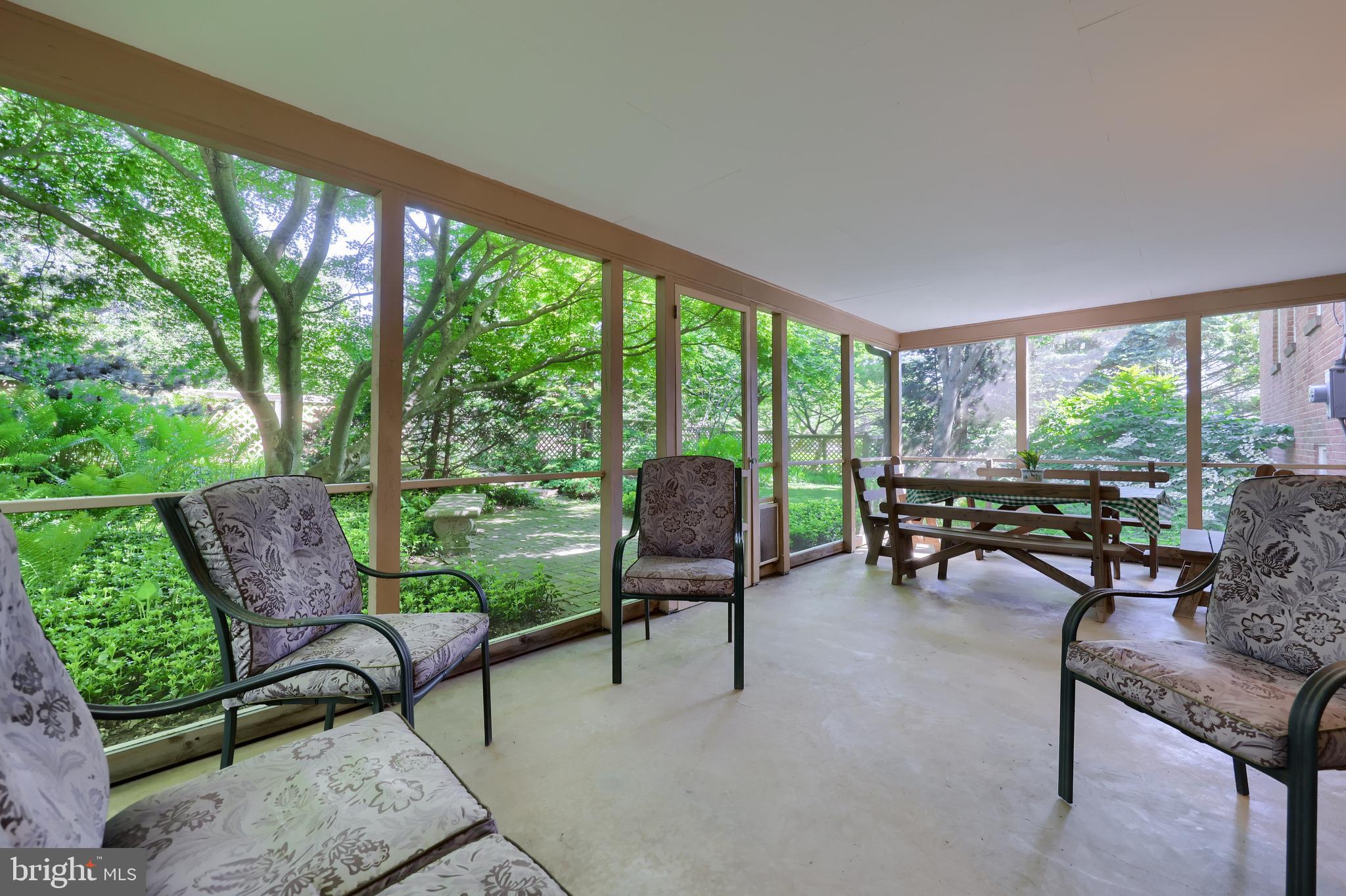 1171 Grandview Road York, PA 17403 - Photo 33 of 47 Gallery Image 33