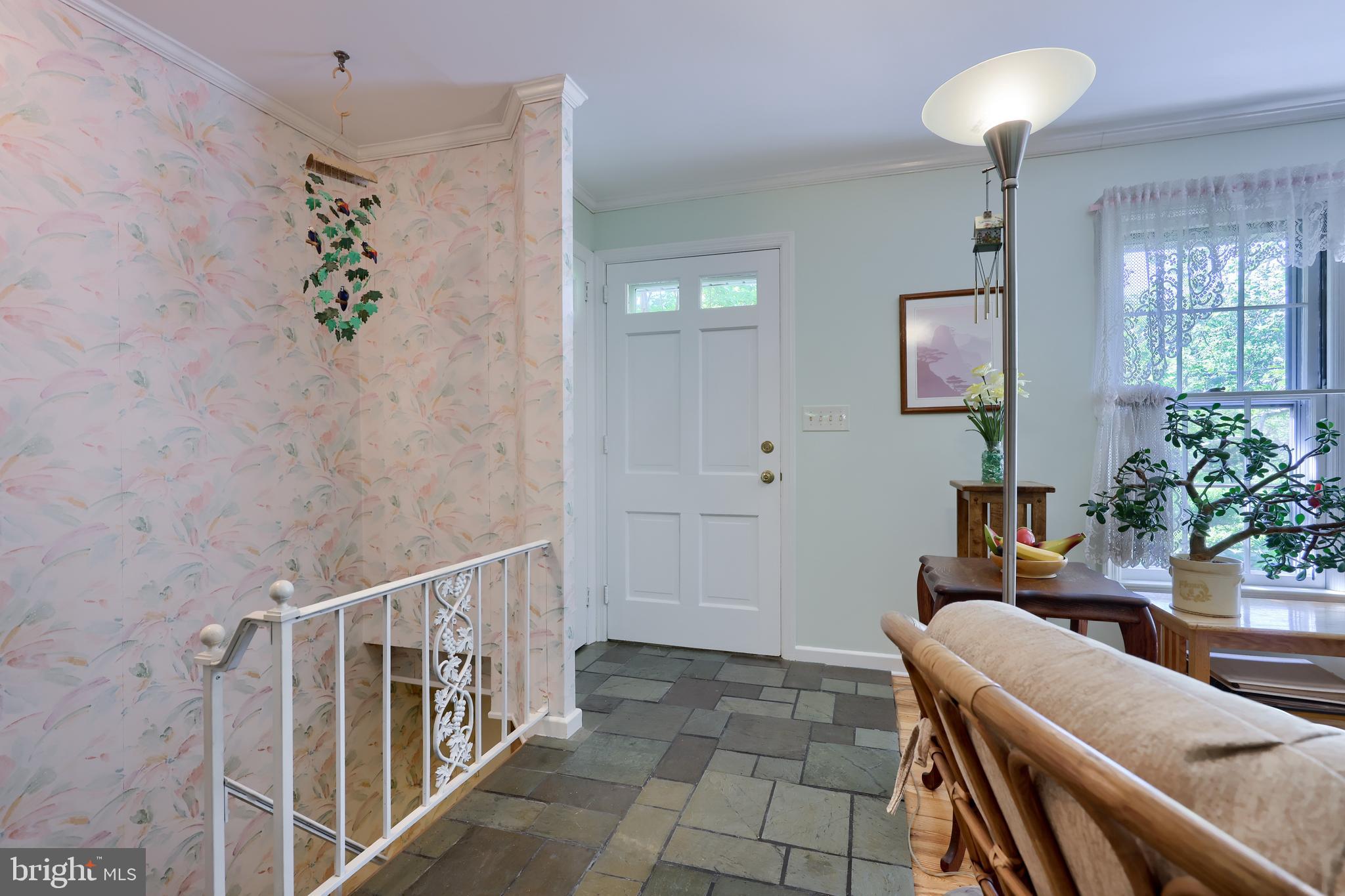 1171 Grandview Road York, PA 17403 - Photo 4 of 47 Gallery Image 4