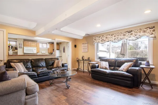 $849,000 | 123 Hildreth Place, Yonkers, NY 10704