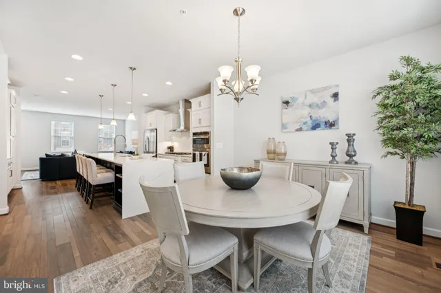 a view of a workspace with furniture