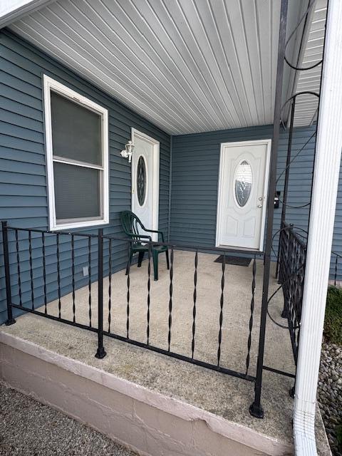 300 Riverside Street Chillicothe, OH 45601 - Photo 7 of 18 Front P
