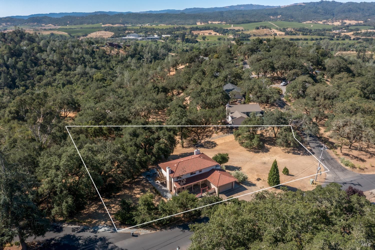 1088 Palomino Road Cloverdale, CA 95425 - Photo 38 of 41 an aerial view of a house with a yard