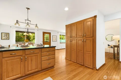 $1,211,000 | 18217 83rd Avenue Northeast, Kenmore, WA 98028