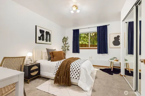 $1,211,000 | 18217 83rd Avenue Northeast, Kenmore, WA 98028