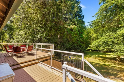 $1,211,000 | 18217 83rd Avenue Northeast, Kenmore, WA 98028