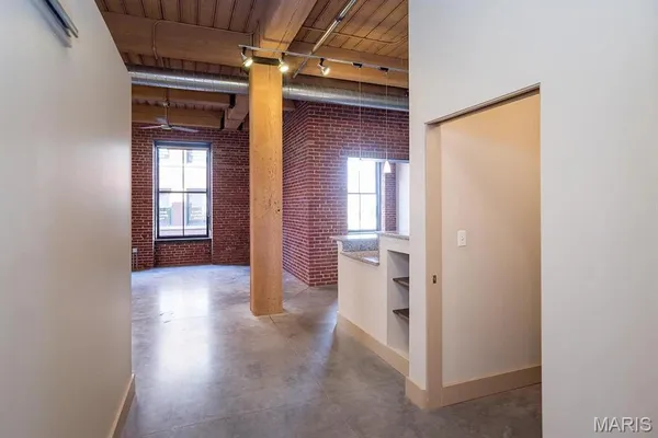 $1,895 | 1209 Washington Avenue, Unit 710, St. Louis, MO 63103