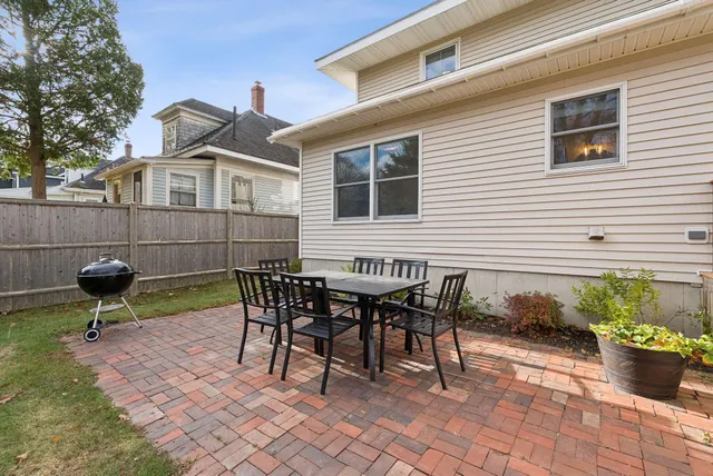 $820,000 | 18 Elsmere Avenue, South Portland, ME 04106