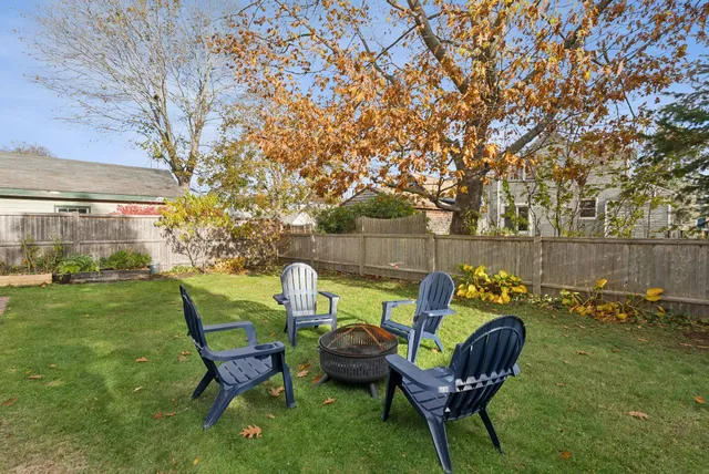 $820,000 | 18 Elsmere Avenue, South Portland, ME 04106