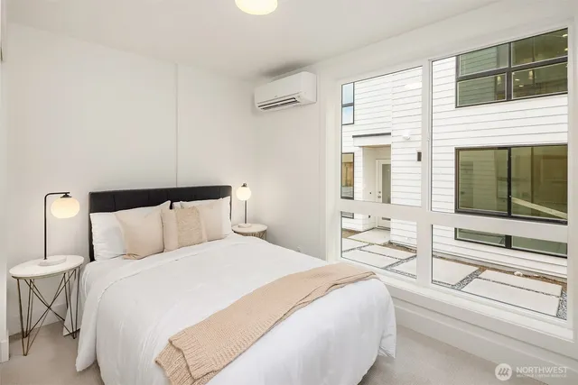 $819,000 | 4418 1st Avenue Northeast, Unit A, Seattle, WA 98105