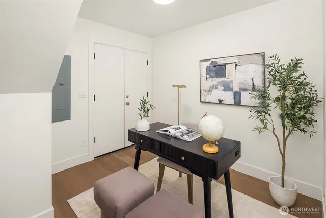 $819,000 | 4418 1st Avenue Northeast, Unit A, Seattle, WA 98105