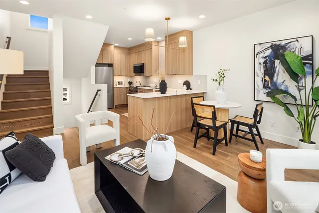 $819,000 | 4418 1st Avenue Northeast, Unit A, Seattle, WA 98105