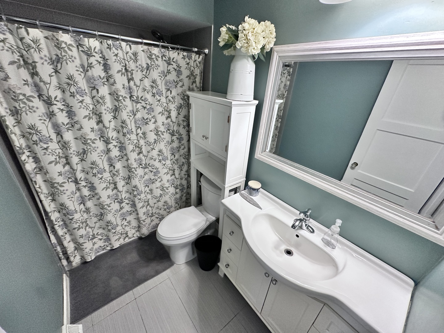 490 South Alfred Avenue Elgin, IL 60123 - Photo 16 of 20