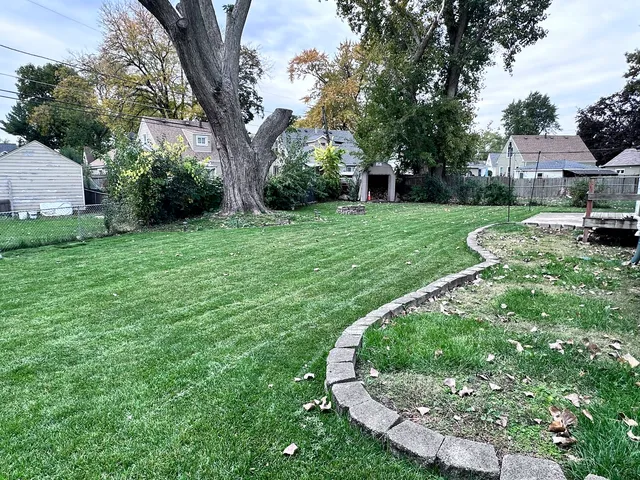 $279,900 | 490 South Alfred Avenue, Elgin, IL 60123