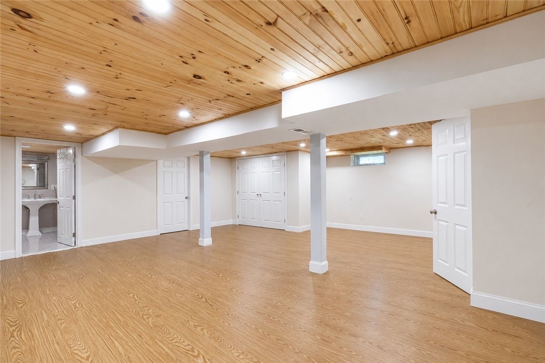 5 Interlocken Road East Providence, RI 02914 - Photo 28 of 43